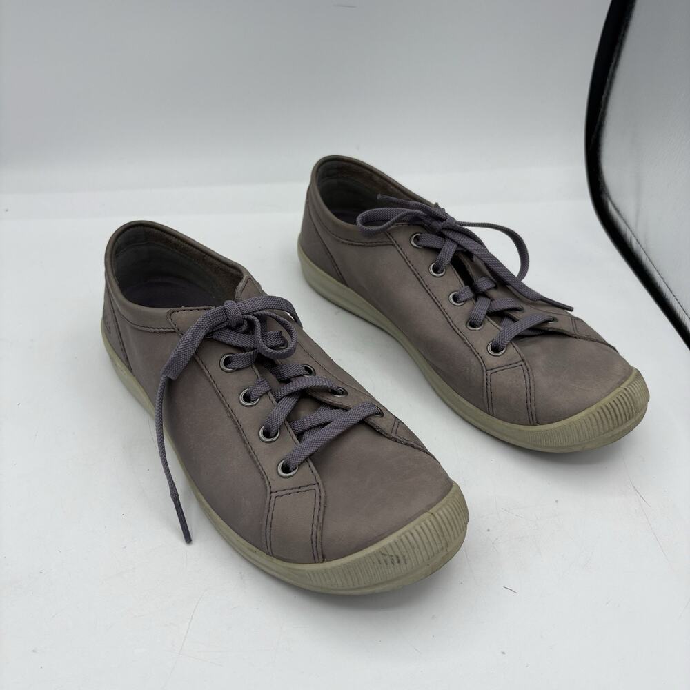 Keen Sneakers Womens‎ Size 7.5 Lorelai Casual Purple